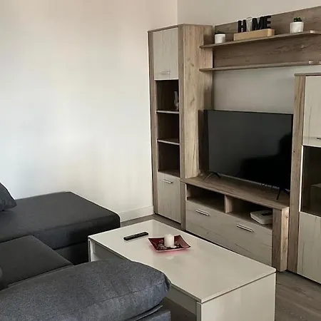 Nuevo Casco Antiguo Apartment Ponferrada