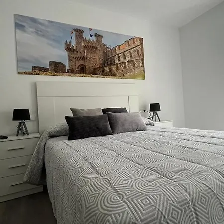 Nuevo Casco Antiguo Apartment *