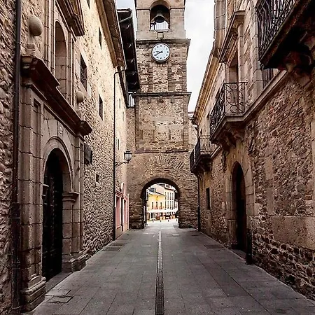 Nuevo Casco Antiguo *